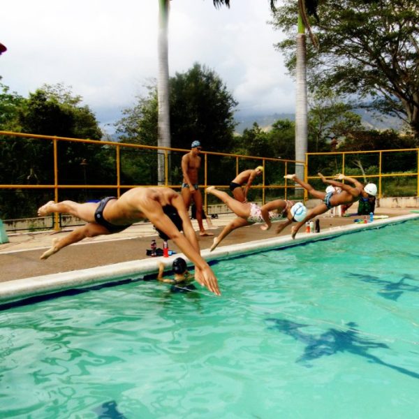 clases de natacion guatiguara